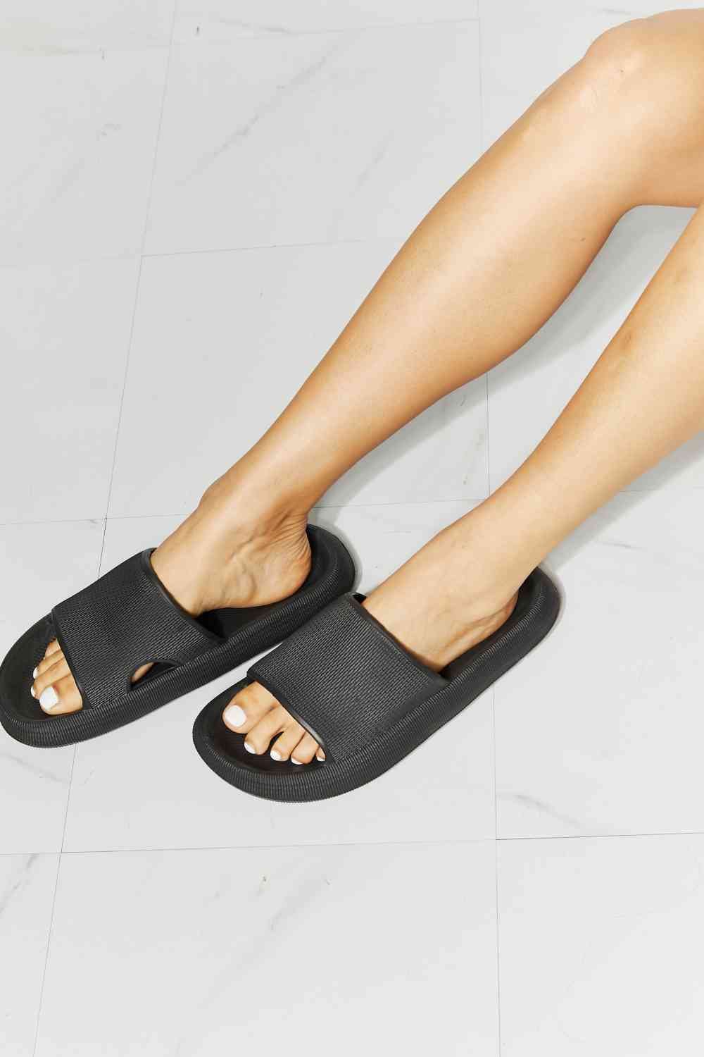 Open Toe Slide in Black